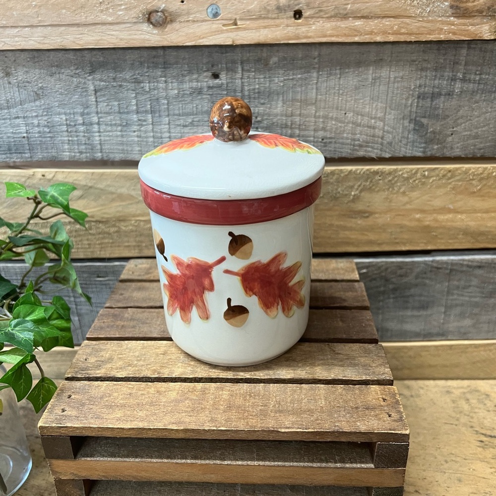 Hallmark Leaves and Acorns Fall Canister